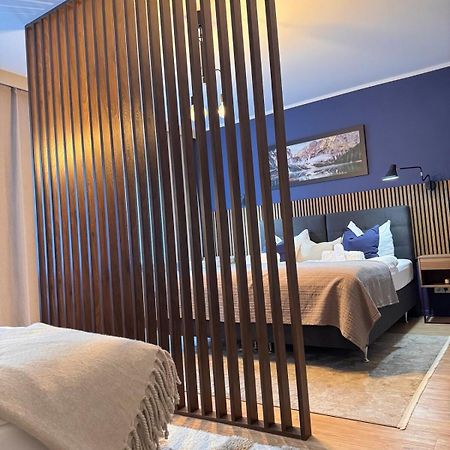 Zentrale Wohnung Direkt Am Hauptbahnhof - Bismarck Dusseldorf Bagian luar foto