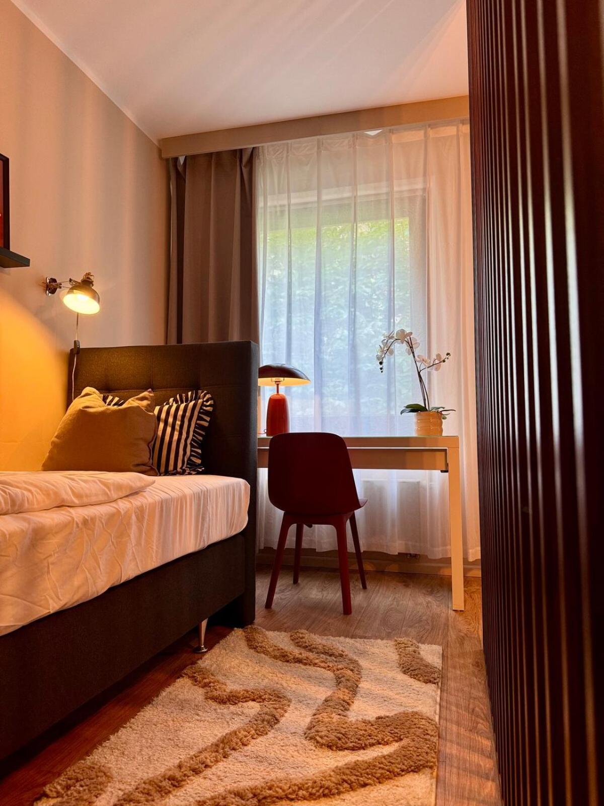 Zentrale Wohnung Direkt Am Hauptbahnhof - Bismarck Dusseldorf Bagian luar foto