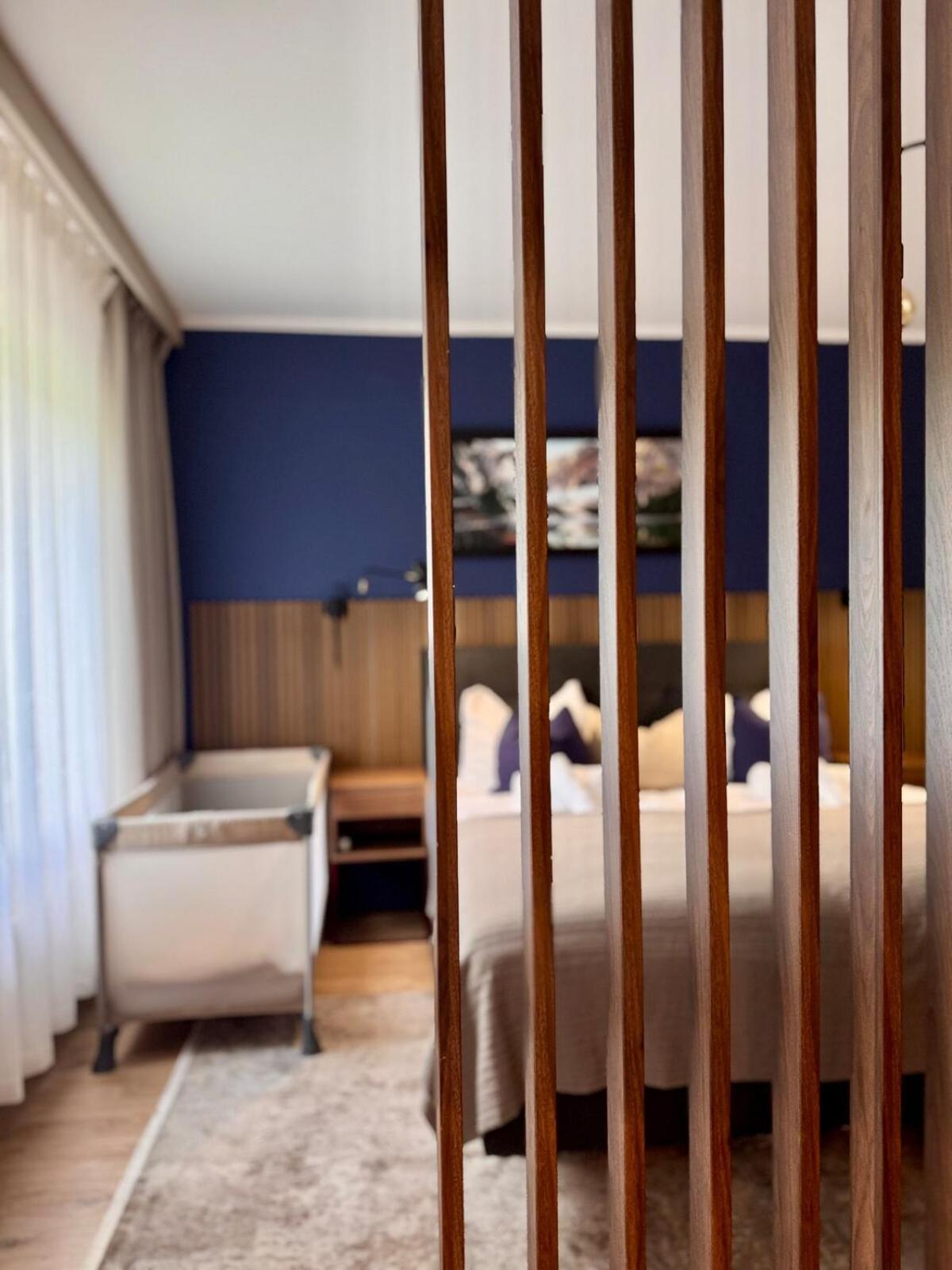 Zentrale Wohnung Direkt Am Hauptbahnhof - Bismarck Dusseldorf Bagian luar foto