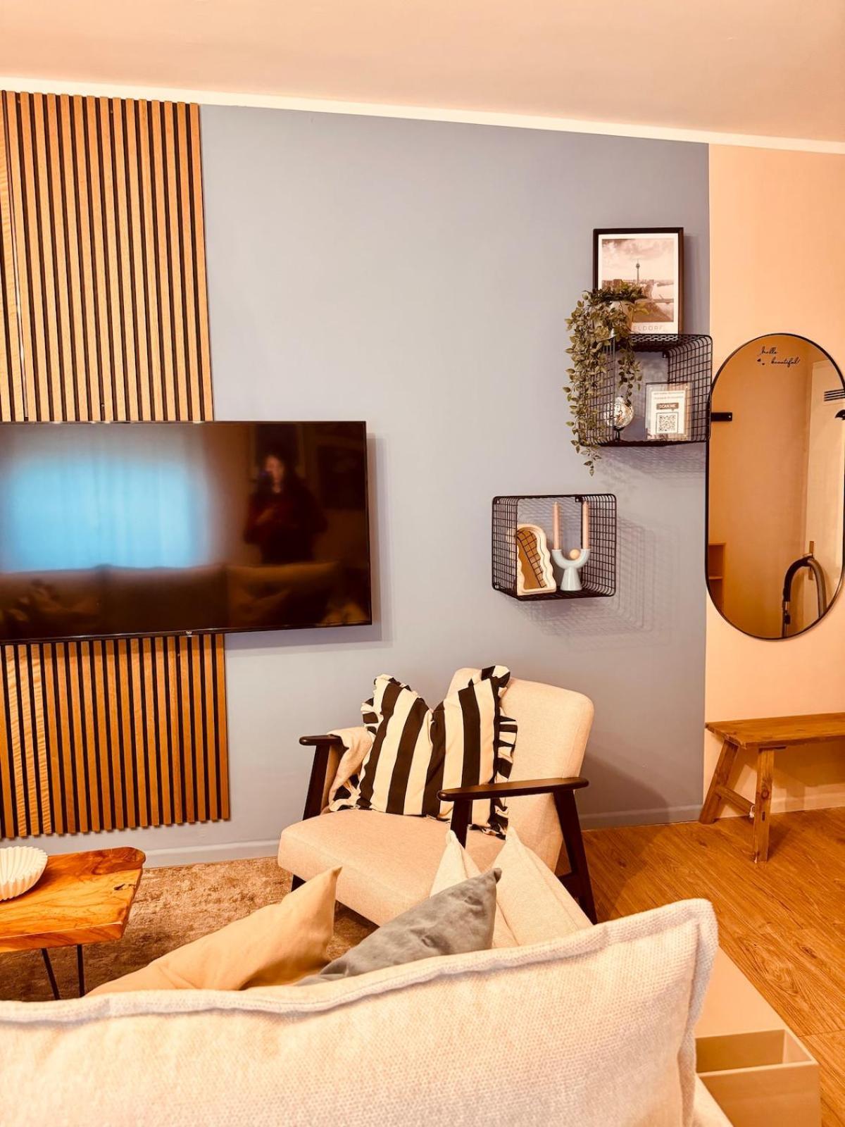 Zentrale Wohnung Direkt Am Hauptbahnhof - Bismarck Dusseldorf Bagian luar foto